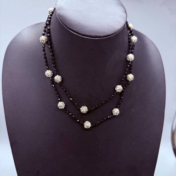 Black Faceted Beaded Clear Rhinestone Station Long Necklace Silver Tone - Picture 1 of 8